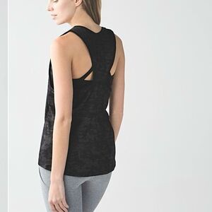 Lululemon Run For Days Tank in Camo Black 8